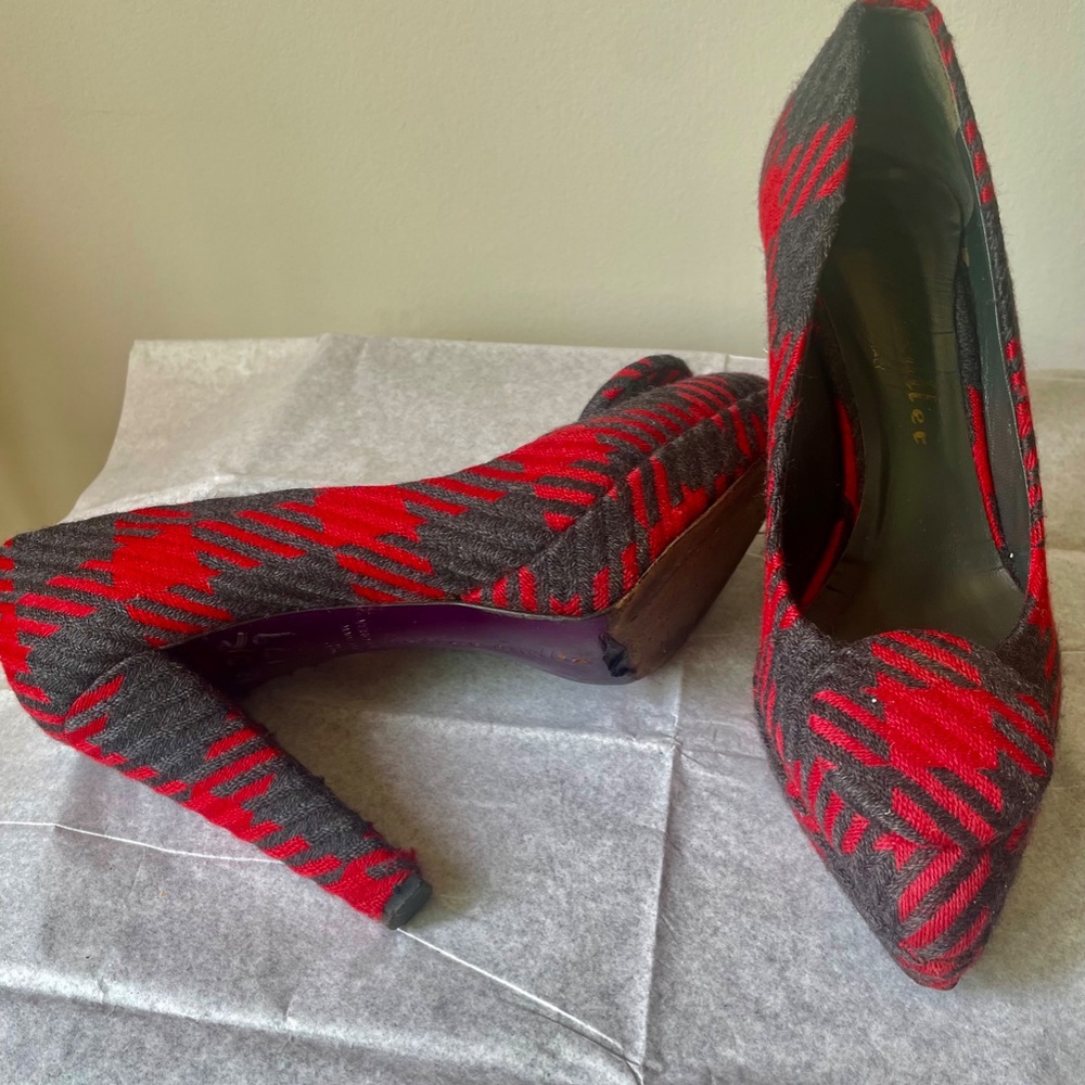 Bettye Muller Pump Heels Shoes